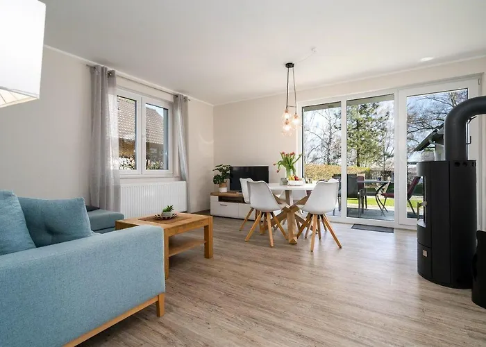 Strandhaus-2-eg 公寓